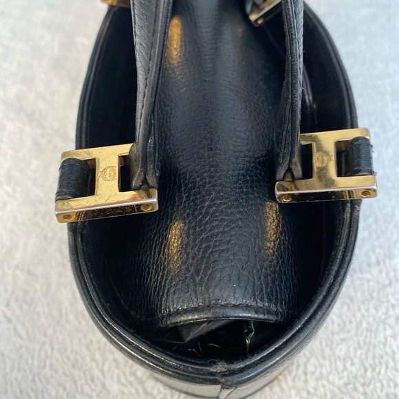 🌸SOLD🌸AUTHENTIC VINTAGE MCM MINI BLACK LEATHER HANDBAG - Picture 7 of 16